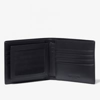 محفظة مايكل كورس مطبوعة بشعار Cooper مع حامل بطاقا...