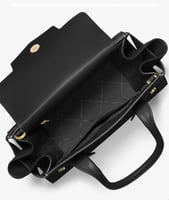 شنطة مايكل كورس كارمين وسط أسود