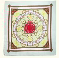 وشاح ماركة جيس سلك