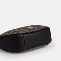 شنطة كوتش كارمن كروسبودي