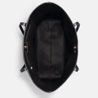 شنطة كوتش توتي كبيرة