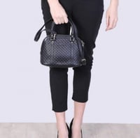 شنطه قوتشي اصلية اسود شامل الملحقات