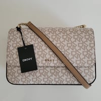 شنطة دكني سينيا شولدر Medium