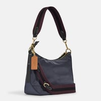 شنطة كوتش إليس كتف