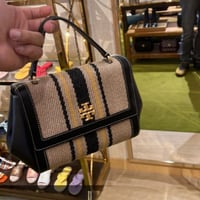 شنطة توري بورتش ناشونال بلاك صغيرة