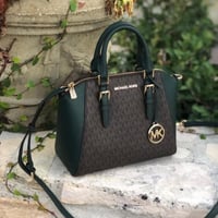 حقيبة مايكل كورس كيارا