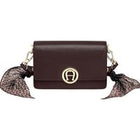 حقيبة اقنر ليفيا كروس لون اسبرسو