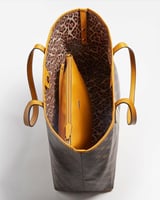 شنطة ماركة جيس فيكي توتي لارج