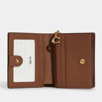 محفظة كوتش سناب طباعة ورد