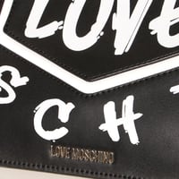 باوتش لوف موسكينو أصلية