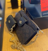 شنطة كوتش بوبي مع محفظة