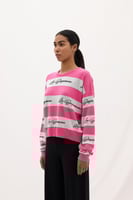 سترة محبوكة نسائية – وردي – راحة وأناقة – خطوط موس...