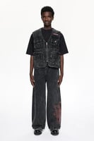 جاكيت دينم بدون أكمام - أسود - رقبة V مخططة و4 جيو...