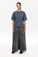 رتدي راحة وأناقة البنطلون الجينز الأسود – Les Benj...