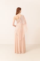 فستان مطرز بكتف واحد - اللون القياسي - إطلالة فخمة...