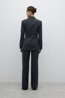 سترة بليزر صوفية رمادية داكنة بزر واحد - تصميم كلا...