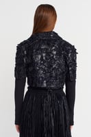 جاكيت قصير أسود بتفاصيل نسيجية - NU - تركي أصلي