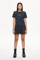 تيشيرت عادي – أسود – تأثير رذاذ وطبعات موسمية – رق...