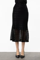 تنورة دانتيل متوسطة الطول باللون الأسود من EKOL