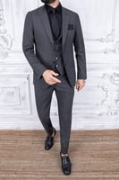 بدلة رجالي ذات ياقة مدببة رمادي من Pr-paco-romano-...