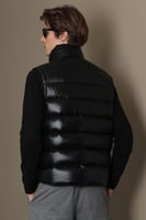 سترة بيتر للرجال باللون الأسود من LUFAIN