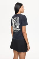 تيشيرت عادي – أسود – تأثير رذاذ وطبعات موسمية – رق...