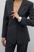 سترة بليزر صوفية رمادية داكنة بزر واحد - تصميم كلا...