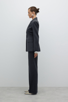 سترة بليزر صوفية رمادية داكنة بزر واحد - تصميم كلا...