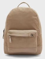 شنطة ظهر كالفن كلاين