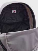 شنطة ظهر تومي هيلفيغر