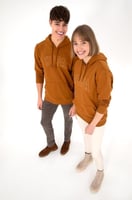 بلوفر نسائي للجنسين