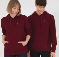 بلوفر نسائي للجنسين