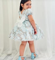 فستان إسباني بناتي