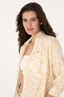 قميص نسائي بولو عرض وطني