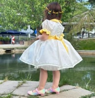 فستان إسباني بناتي