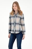 قميص نسائي بولو عرض يوم واحد