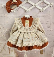 فستان إسباني بناتي