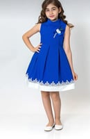 فستان إسباني بناتي