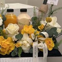 تنسيق ورد أصفر مع عصائر Signature || لمناسبة التهن...