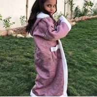 فروة اطفال بعده الوان