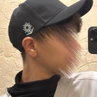 كاب بشعار المؤسسة