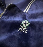 تيشيرت بولو مخملي ازرق فضفاض (اوفر سايز) (زي المعه...