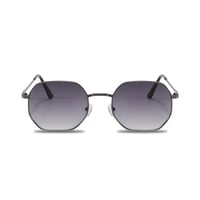 نظارة شمسية بإطار هندسي - اسود