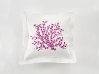 مفرش نورا المزدوج مطرز من خامة القطن 200 غرزة - 8...