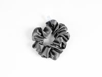 طقم وسادة حرير رمادي عدد القطع 3