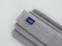 منشفة سيلفا الكبيرة من خامة القطن - فضي