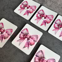 تصاميم لتوزيعات الكريمات اقل عدد لطلب 20 حبه