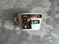 كوب مصنوع يدويًا