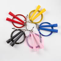 حبل قفز مع مقبض بلاستيكي تنافسي