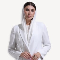 Roselle Off White – عباية بليزر الورد أبيض